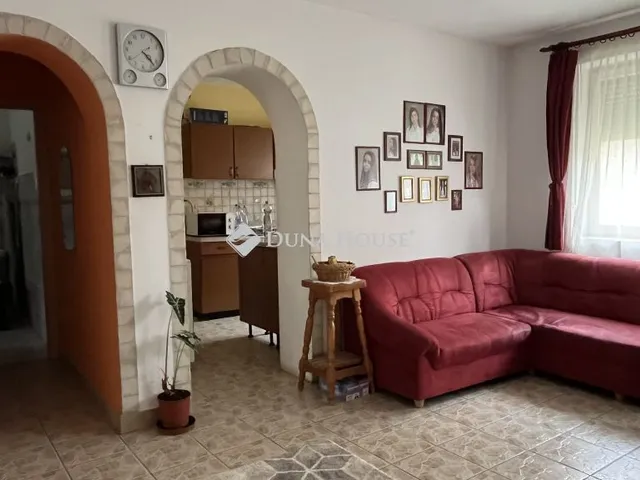 Eladó ház Gyenesdiás 198 nm