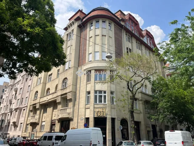Eladó lakás Budapest V. kerület 88 nm