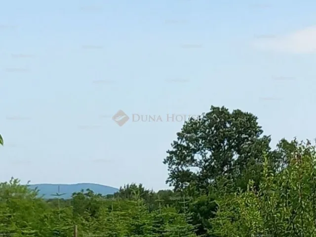 Eladó telek Balatonberény, Marhanyelv út 5258 nm