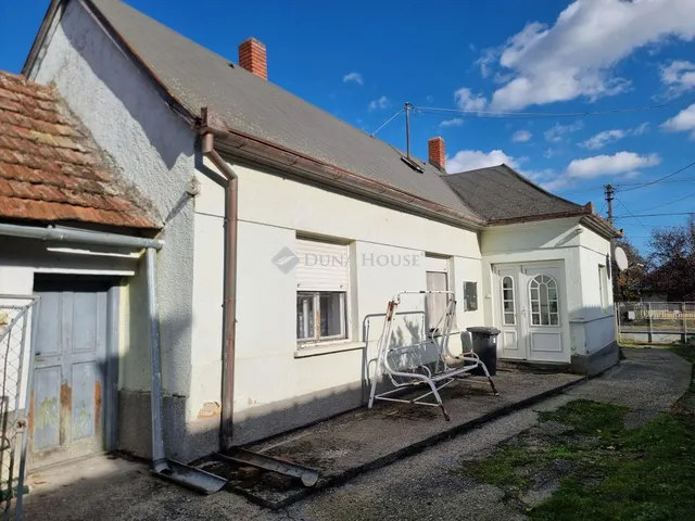 Eladó ház Sármellék, Dózsa György utca 75 nm