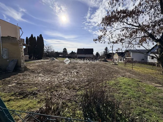 Eladó telek Gyenesdiás 929 nm