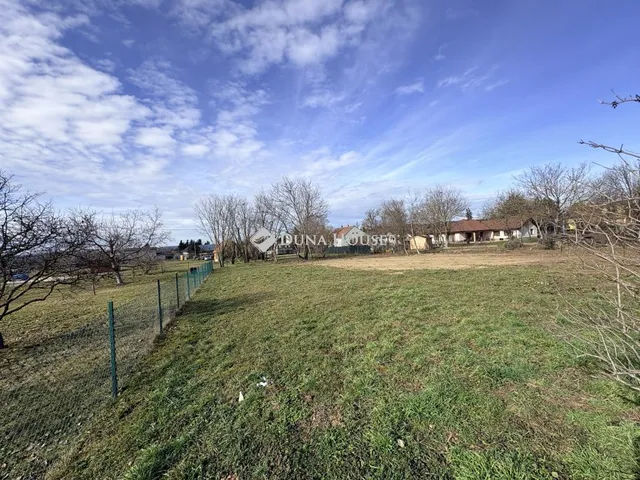 Eladó telek Gyenesdiás 1106 nm