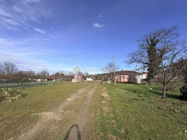 Eladó telek Gyenesdiás 1106 nm