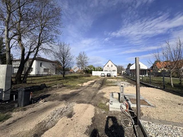 Eladó telek Keszthely 393 nm