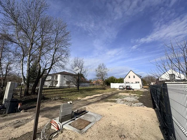 Eladó telek Keszthely 393 nm