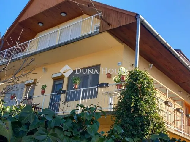 Eladó ház Hévíz 186 nm