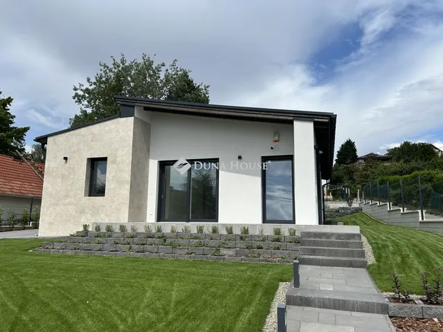 Eladó ház Csömör 112 nm