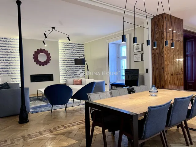 Eladó lakás Budapest V. kerület 173 nm