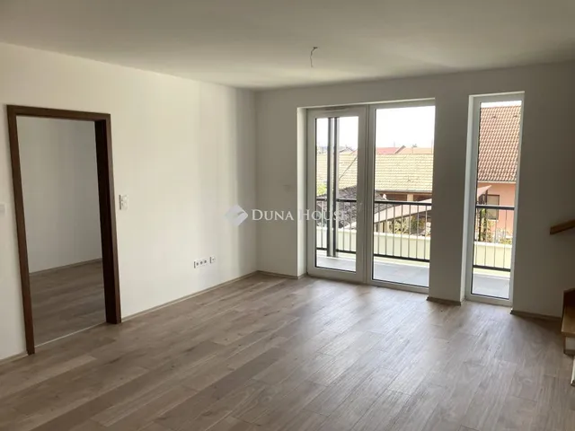 Eladó lakás Esztergom 92 nm