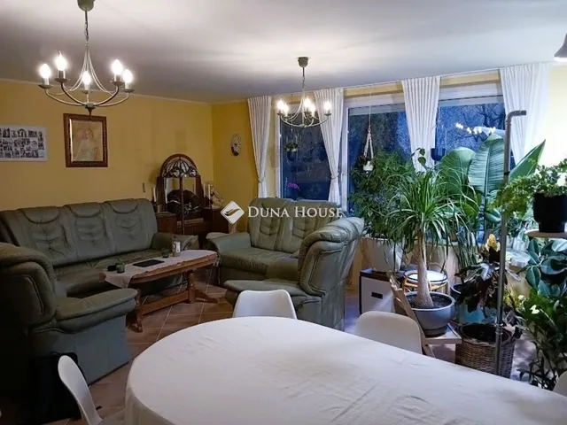 Eladó ház Esztergom 155 nm