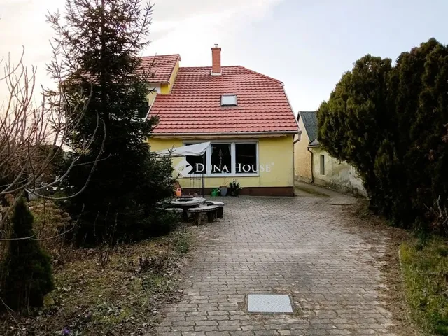 Eladó ház Esztergom 155 nm