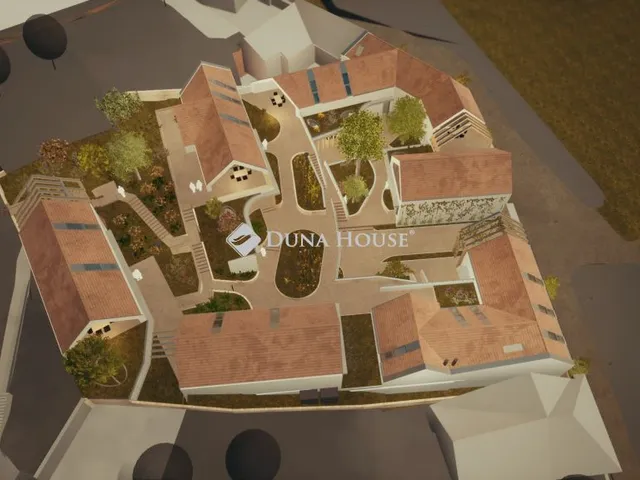 Eladó telek Esztergom, Attila utca 2272 nm