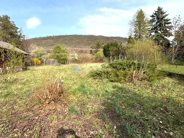 Eladó telek Esztergom, Vöröskői út 1934 nm