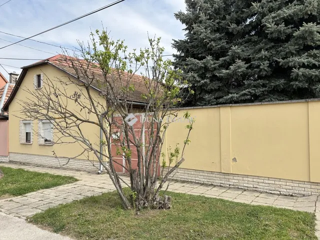 Eladó ház Esztergom 82 nm