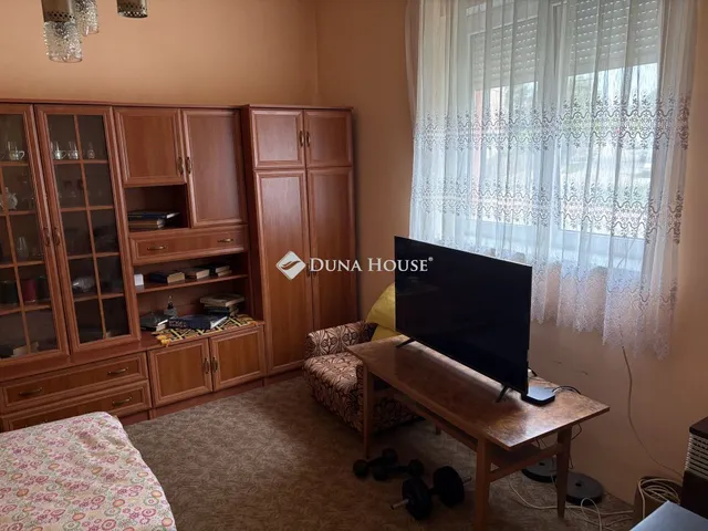 Eladó ház Tokod, Kossuth Lajos utca 80 nm