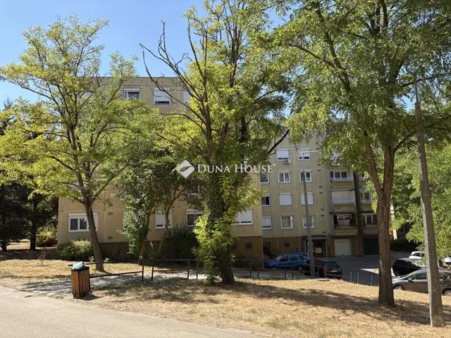 Eladó lakás Esztergom 49 nm
