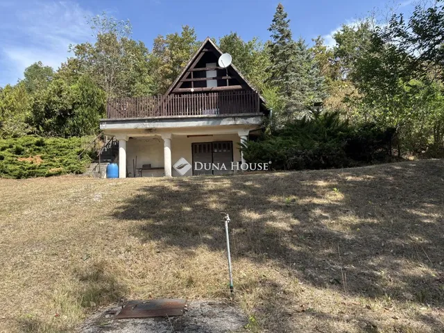Eladó nyaraló Esztergom 50 nm