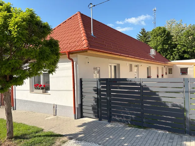 Eladó ház Leányvár 130 nm