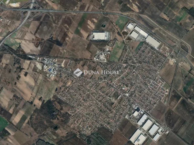 Eladó mezőgazdasági ingatlan Üllő 78383 nm