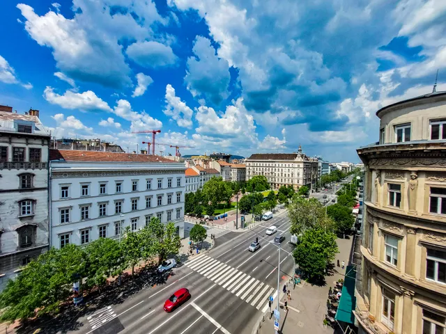 Eladó lakás Budapest VI. kerület 114 nm