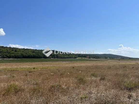 Eladó telek Dörgicse 1500 nm