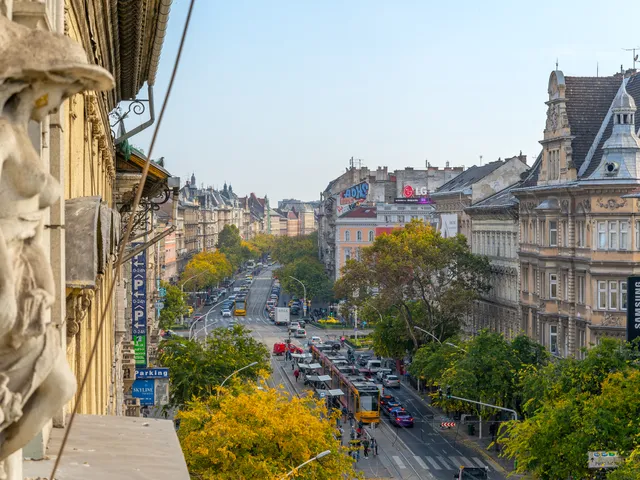 Eladó lakás Budapest VI. kerület 101 nm