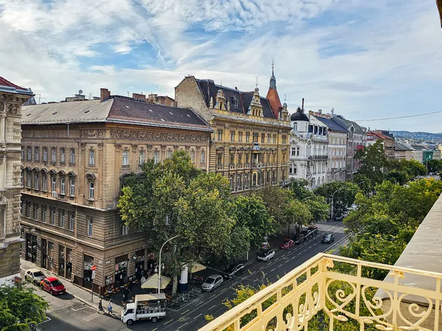 Eladó lakás Budapest VI. kerület 101 nm