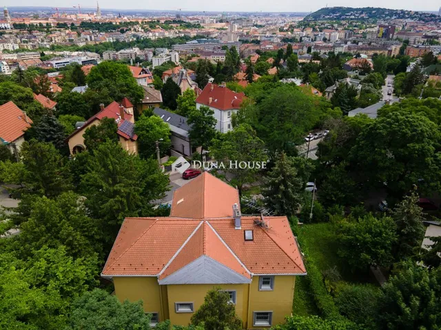 Kiadó ház Budapest XII. kerület 310 nm