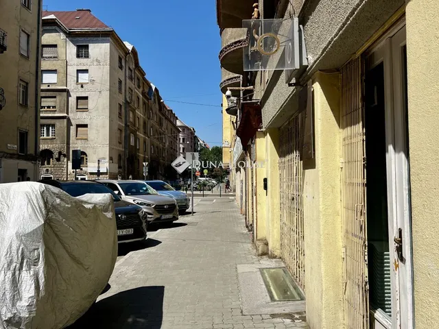 Eladó kereskedelmi és ipari ingatlan Budapest XIII. kerület 282 nm