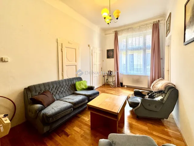 Eladó lakás Budapest VIII. kerület 86 nm
