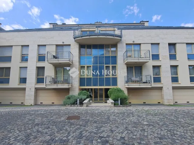Kiadó lakás Budapest II. kerület 105 nm