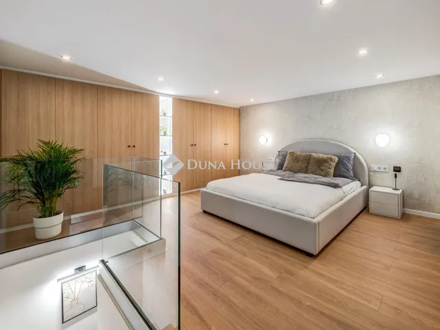 Eladó lakás Budapest VI. kerület 71 nm