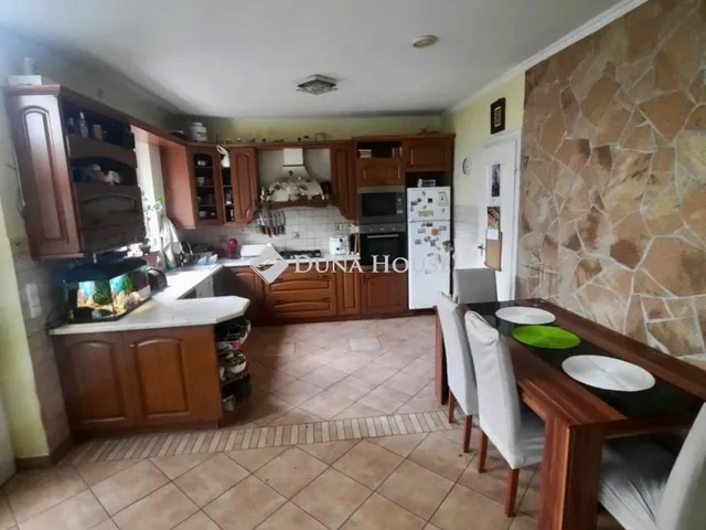 Eladó ház Fót 125 nm