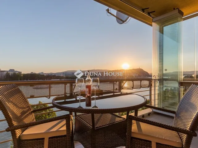 Kiadó lakás Budapest IX. kerület 168 nm