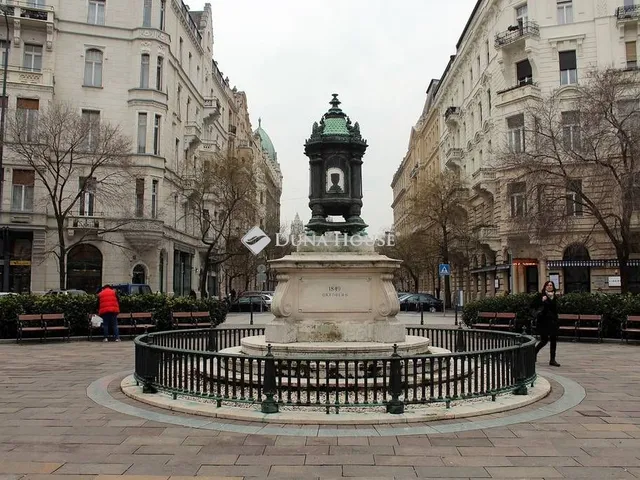 Eladó lakás Budapest V. kerület 151 nm
