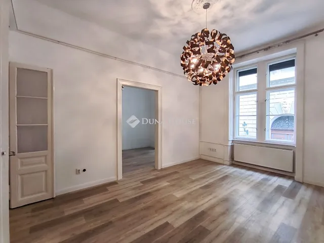 Kiadó lakás Budapest VI. kerület 80 nm