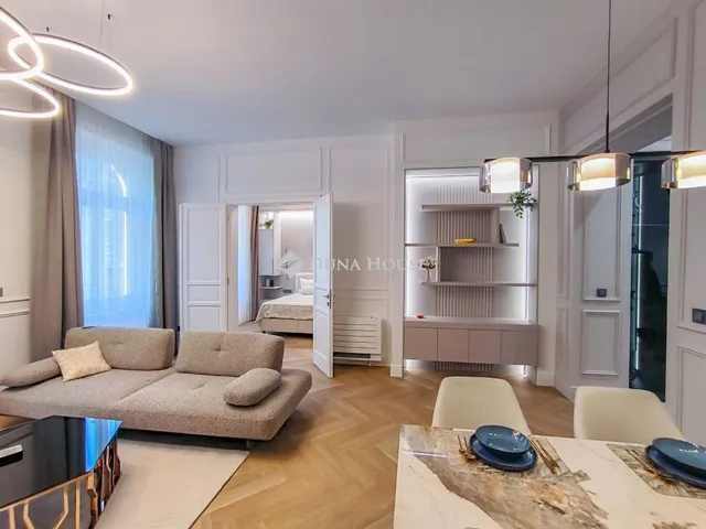 Eladó lakás Budapest VI. kerület 78 nm