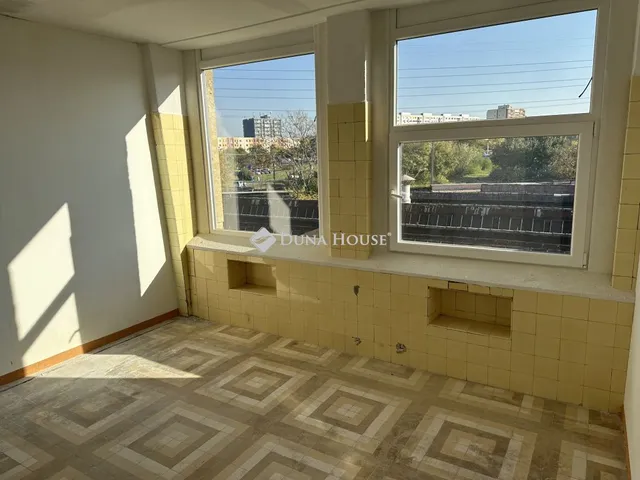 Eladó kereskedelmi és ipari ingatlan Budapest IX. kerület 459 nm