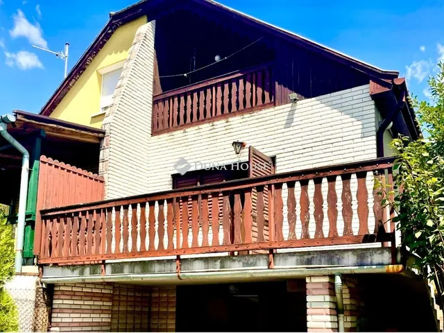 Eladó ház Velence 97 nm