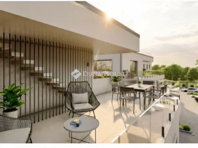 Eladó lakás Mogyoród 147 nm