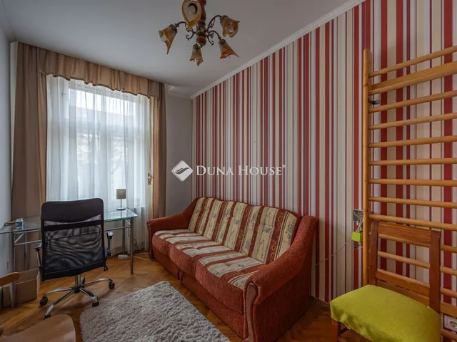 Eladó lakás Pápa 113 nm