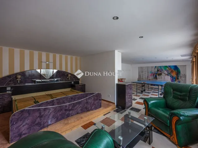 Eladó lakás Pápa 96 nm