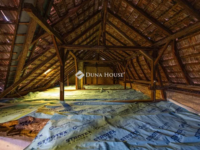 Eladó lakás Pápa 167 nm