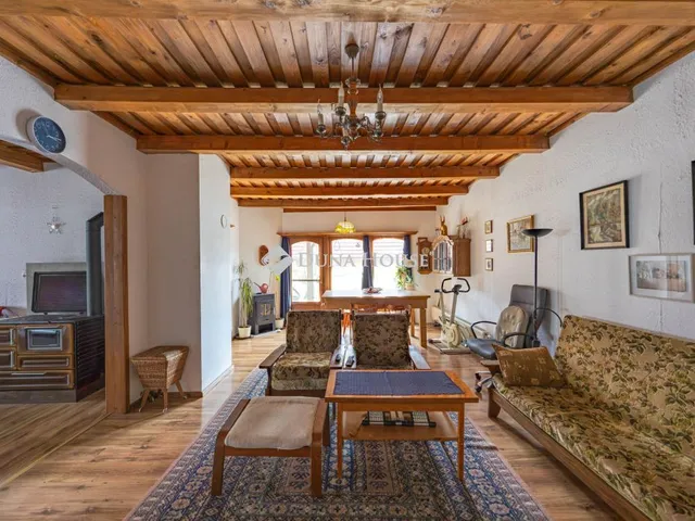 Eladó ház Herend 246 nm