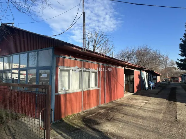 Eladó kereskedelmi és ipari ingatlan Budapest XXIII. kerület 1800 nm