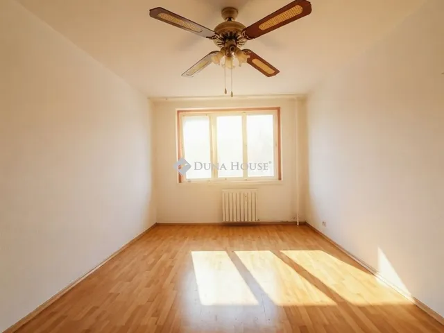 Eladó lakás Budapest III. kerület 66 nm