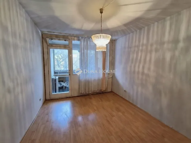 Eladó lakás Budapest III. kerület 66 nm