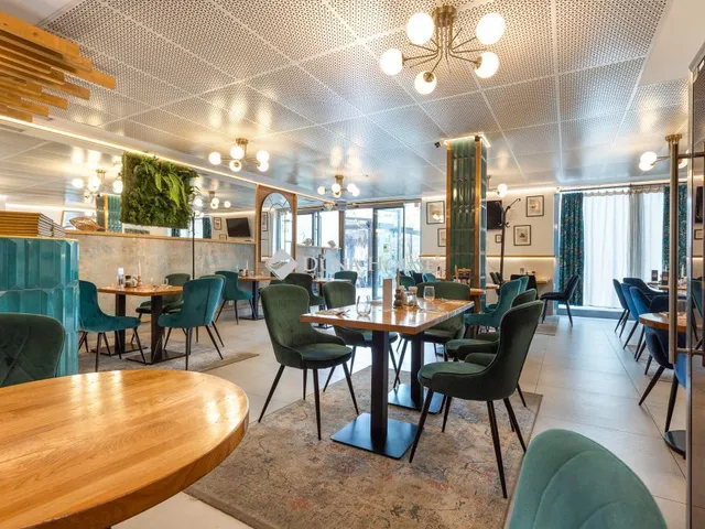 Eladó kereskedelmi és ipari ingatlan Budapest XIII. kerület 140 nm