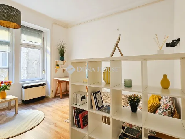 Eladó lakás Budapest VI. kerület 30 nm
