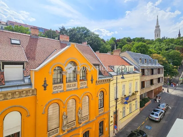 Eladó lakás Budapest I. kerület 75 nm